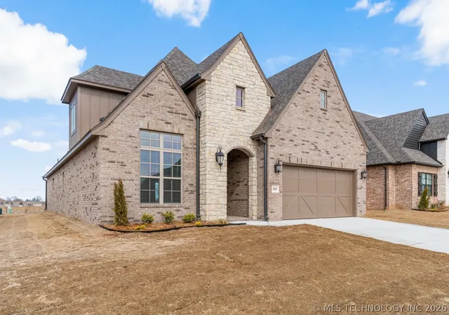 Homes for sale in Glenpool, OK | 849 E 148Th Pl S, Glenpool, OK 74033 | MLS# 2622847