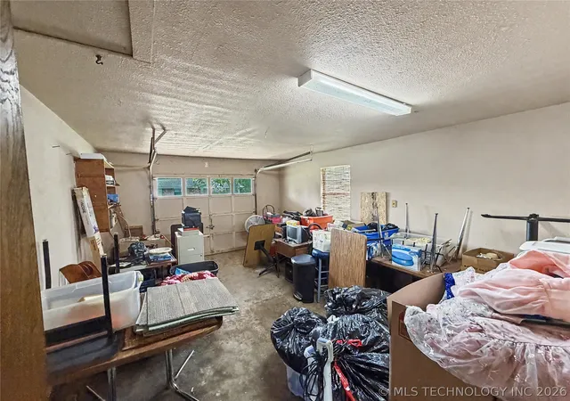 Homes for sale in Tahlequah, OK | 1102 W 1st St, Tahlequah, OK 74464 | MLS# 2622896