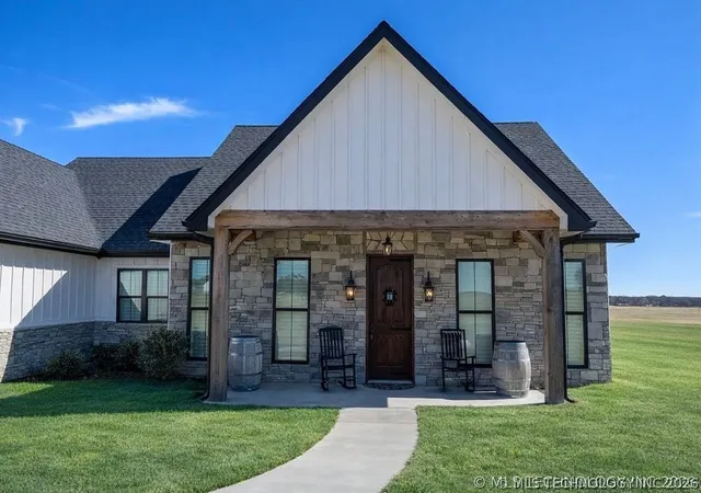 Homes for sale in Kingston, OK | 2724 Lark Rd, Kingston, OK 73439 | MLS# 2621196
