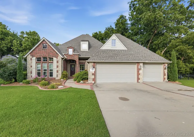 Homes for sale in Broken Arrow, OK | 7309 S 286th Eastavenue, Broken Arrow, OK 74014 | MLS# 2622938
