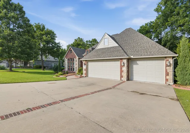 Homes for sale in Broken Arrow, OK | 7309 S 286Th Eastavenue, Broken Arrow, OK 74014 | MLS# 2622938