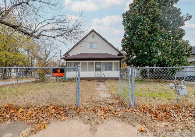 Homes for sale in Okmulgee, OK | 901 S Florida Ave, Okmulgee, OK 74447 | MLS# 2622955