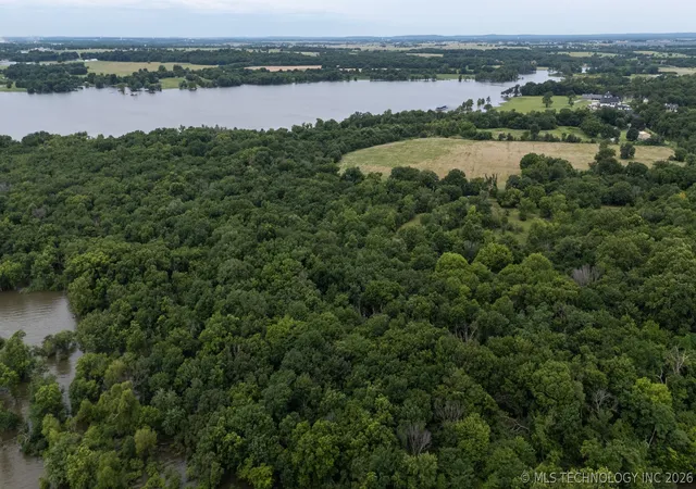 3rd image of E 483 Ln, Pryor, OK 74361 | MLS# 2622923
