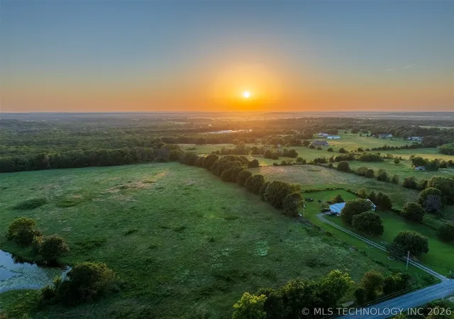 Homes for sale in Chelsea, OK | 5 S 4240 Rd, Chelsea, OK 74016 | MLS# 2621546