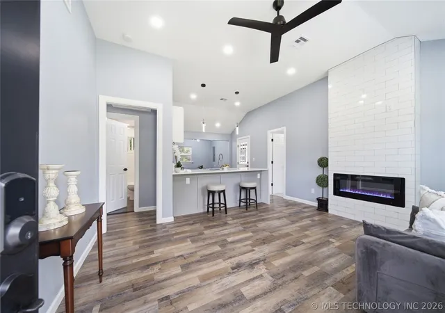 Photo 3 of Single family home for sale at 507 E 27th Place N, Tulsa, OK 74106 | MLS# 2622994 | Listing updated on 2026-08-20