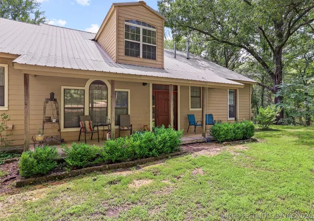 Homes for sale in Atoka, OK | 5792 W Lain Lake Rd, Atoka, OK 74525 | MLS# 2622933