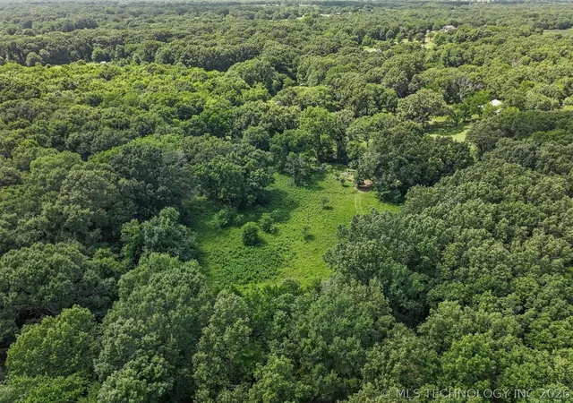 Homes for sale in Atoka, OK | 5792 W Lain Lake Rd, Atoka, OK 74525 | MLS# 2622933