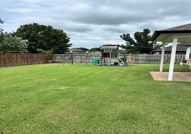 Homes for sale in Collinsville, OK | 11006 E 118th St N, Collinsville, OK 74021 | MLS# 2621905
