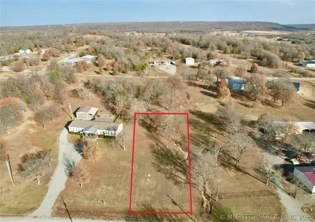 Homes for sale in Porum, OK | 11 E 1147 Rd, Porum, OK 74455 | MLS# 2623007
