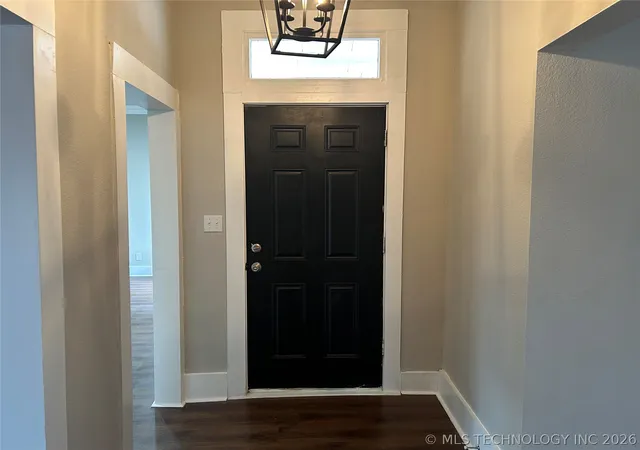 Photo 3 of Single family home for sale at 406 Creek Ave, Fort Gibson, OK 74434 | MLS# 2623049 | Listing updated on 2026-08-21