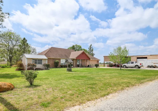 1st image of 1214 Chestnut Ln, Durant, OK 74701 | MLS# 2623053
