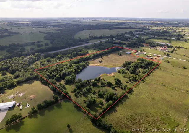 1st image of 843 Gary Ln, Calera, OK 74730 | MLS# 2622924
