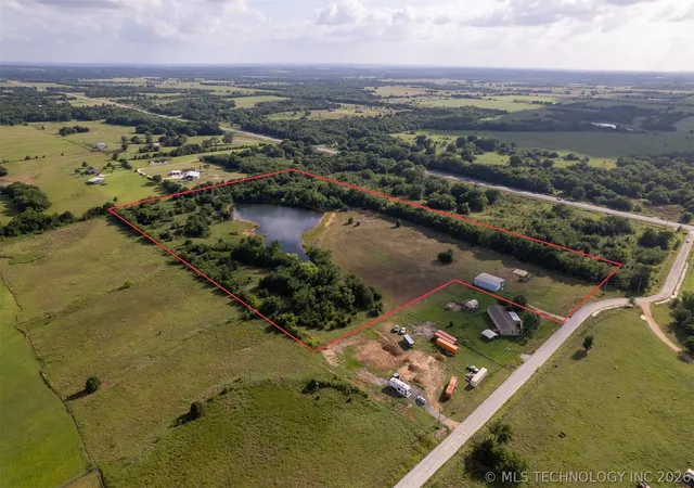 3rd image of 843 Gary Ln, Calera, OK 74730 | MLS# 2622924