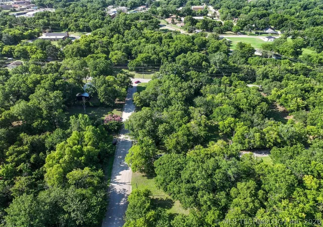 5th image of 12 Colbert St Se, Ardmore, OK 73401 | MLS# 2623079