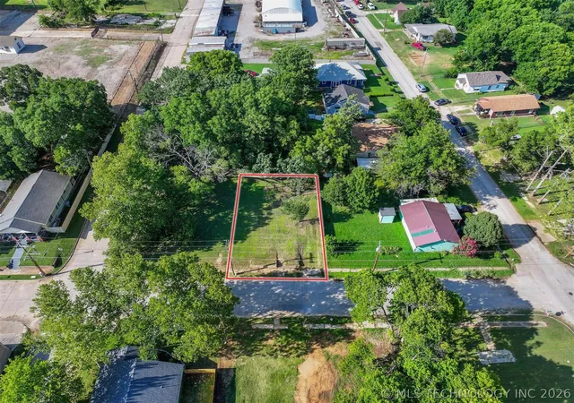 2nd image of 407 1st Ave Se, Ardmore, OK 73401 | MLS# 2623070