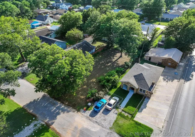 Photo 3 of Sale Pending at 1115 Burch St Nw, Ardmore, OK 73401 | MLS# 2623062 | Listing updated on 2026-08-20