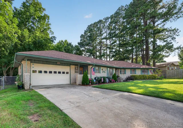 4th image of 910 Cardinal Ln, Okmulgee, OK 74447 | MLS# 2623152