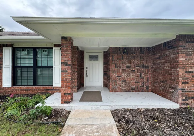 Photo 2 of Sale Pending at 7020 E 89th Street, Tulsa, OK 74133 | MLS# 2623102 | Listing updated on 2026-08-20
