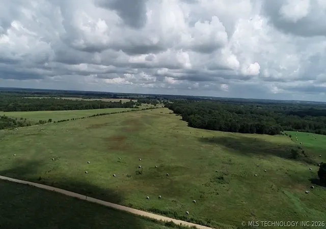2nd image of 002 N Wade Rd, Bennington, OK 74723 | MLS# 2622950