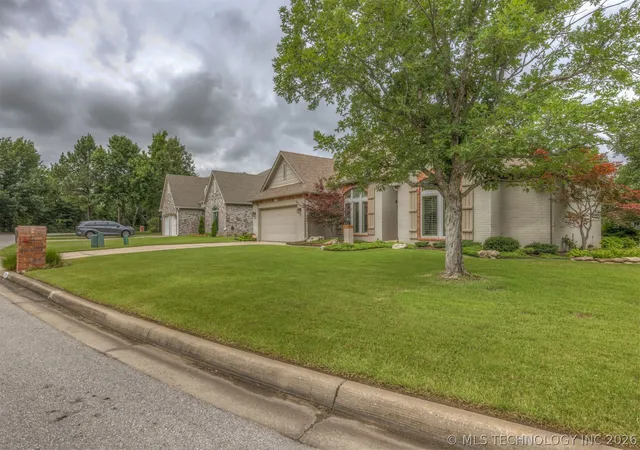 Photo 3 of Sale Pending at 8320 S 87th Avenue E, Tulsa, OK 74133 | MLS# 2623160 | Listing updated on 2026-08-20