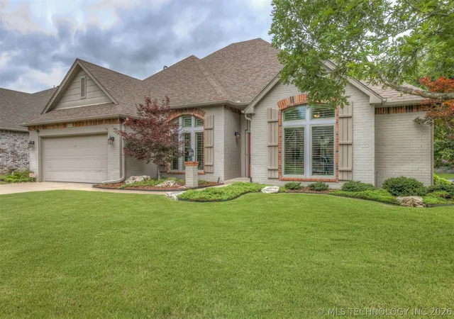 Photo 4 of Sale Pending at 8320 S 87th Avenue E, Tulsa, OK 74133 | MLS# 2623160 | Listing updated on 2026-08-20