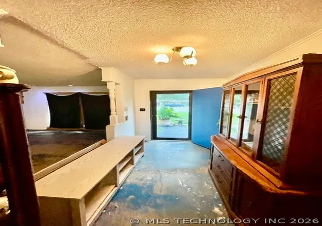 3rd image of 6021 S Joplin Ave, Tulsa, OK 74135 | MLS# 2623165