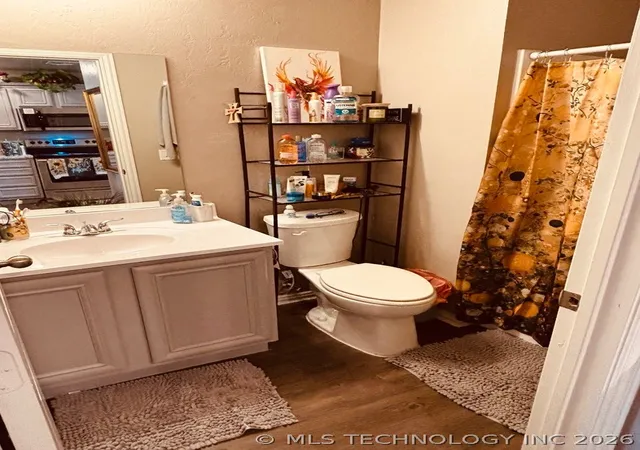 2nd image of 1634 Shenandoah Ridge N, Ardmore, OK 73401