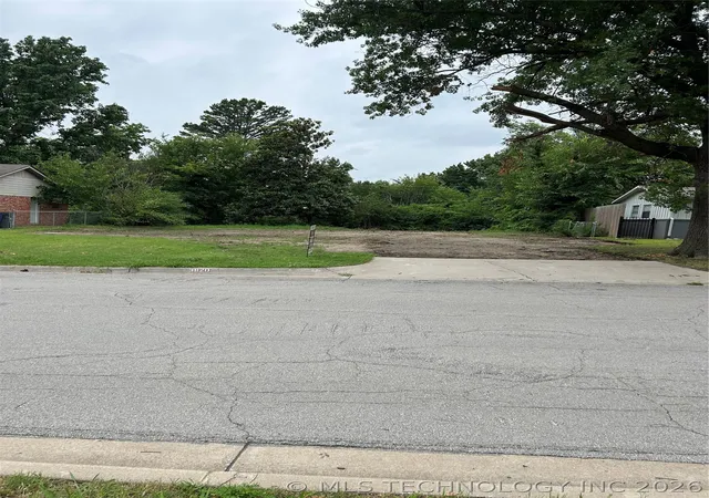 Photo 1 of Land for sale at 3820 S Pittsburg Ave, Tulsa, OK 74135 | MLS# 2623118 | Listing updated on 2026-06-24