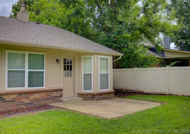 Homes for sale in Broken Arrow, OK | 1310 W Hot Springs St, Broken Arrow, OK 74011 | MLS# 2622881