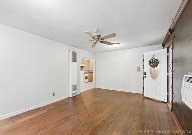 Homes for sale in Pryor, OK | 212 S Indianola St, Pryor, OK 74361 | MLS# 2623047