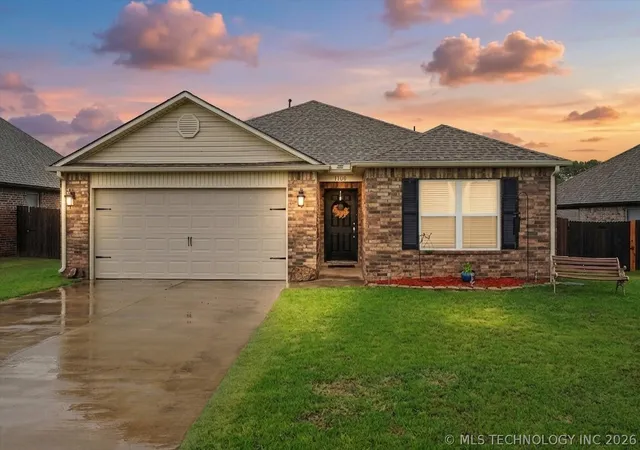Homes for sale in Claremore, OK | 1100 W Missouri Ave, Claremore, OK 74019 | MLS# 2623086