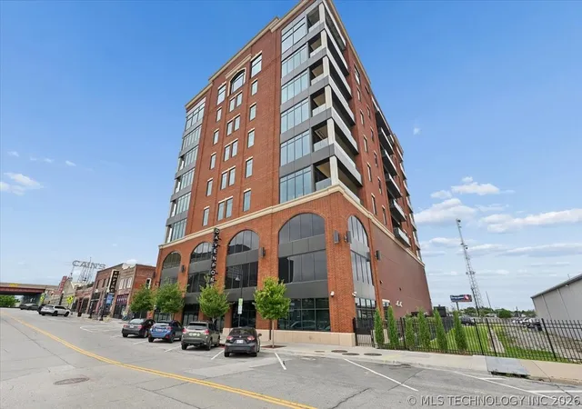 Listing Photo 4 - Condo for sale in building located at 405 N Main St, Tulsa, OK 74103 - Unit #5A
