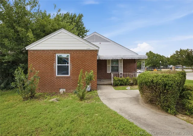 Photo 2 of Single family home for sale at 2747 E 4th Street, Tulsa, OK 74104 | MLS# 2623157 | Listing updated on 2026-06-25