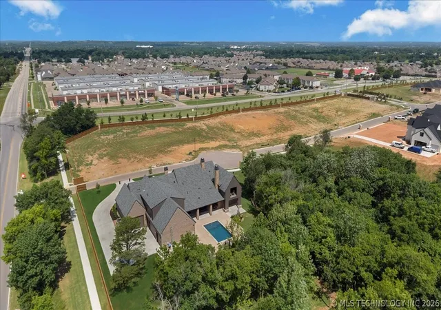 Photo 100 of Mansion for sale at 14075 S Date St, Bixby, OK 74008 | MLS# 2623270 | Listing updated on 2026-08-20