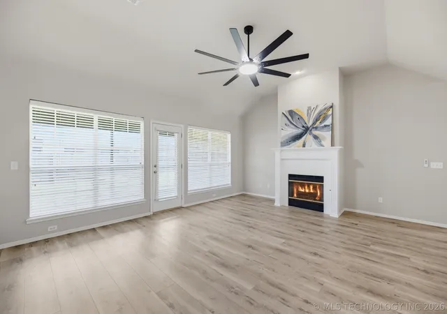 Photo 3 of Sale Pending at 20109 E 37th Place S, Broken Arrow, OK 74014 | MLS# 2623268 | Listing updated on 2026-08-20