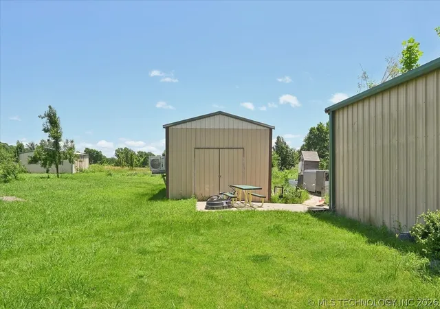 Photo 18 of Sale Pending at 13301 S Lewis Ave, Bixby, OK 74008 | MLS# 2623271 | Listing updated on 2026-08-20
