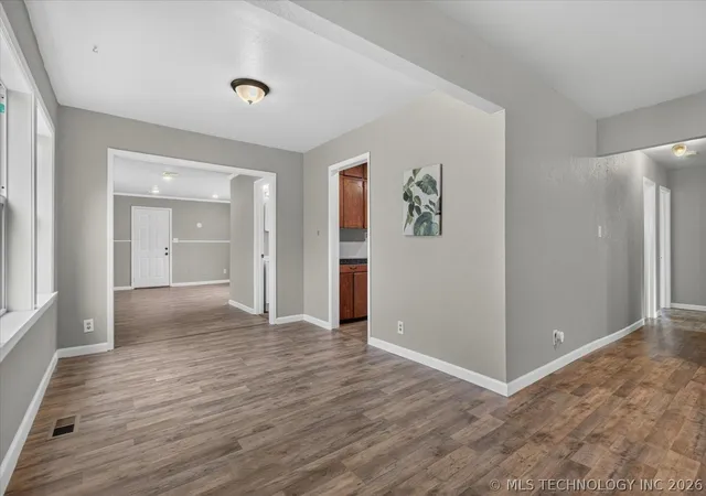 Homes for sale in Bartlesville, OK | 1860 S Armstrong Ave, Bartlesville, OK 74003 | MLS# 2620383