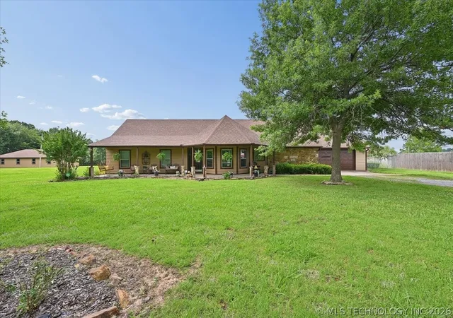 Photo 2 of Sale Pending at 2428 E 134th Street, Bixby, OK 74008 | MLS# 2623278 | Listing updated on 2026-08-25