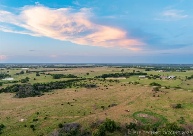 2nd image of 6 N Brush Creek Rd, Glencoe, OK 74032 | MLS# 2623186