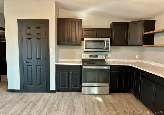 Photo 5 of Manufactured home for sale at 24094 N County Rd 3350, Wynnewood, OK 73098 | MLS# 2622925 | Listing updated on 2026-08-27