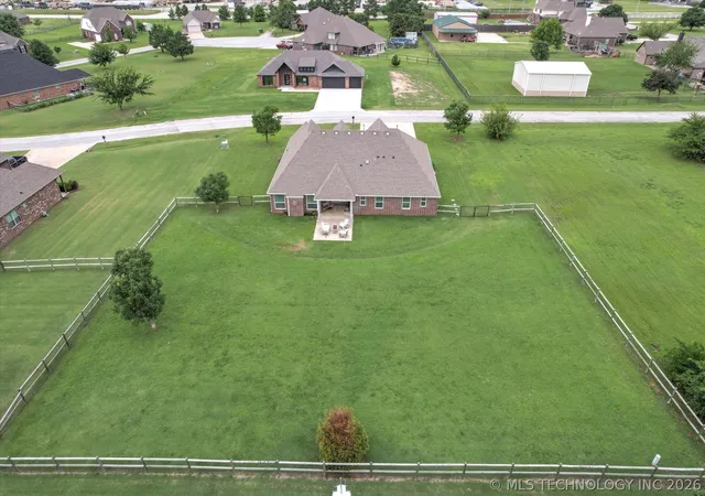 Photo 3 of Sale Pending at 26292 E 102nd Street S, Broken Arrow, OK 74014 | MLS# 2622203 | Listing updated on 2026-08-20