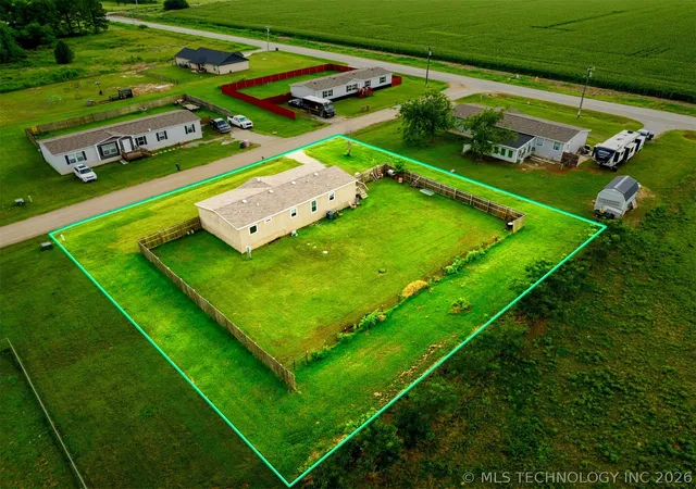 2nd image of 35 Cale Ln, Calera, OK 74730 | MLS# 2623334