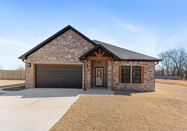Photo 1 of Single family home for sale at 205 Lindsey Ave, Adair, OK 74330 | MLS# 2622954 | Listing updated on 2026-08-20