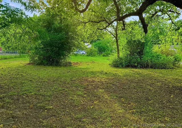 Homes for sale in Sallisaw, OK | 714 W Williams Ave, Sallisaw, OK 74955 | MLS# 2623422