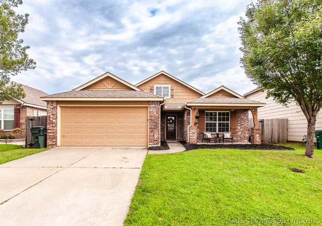 Homes for sale in Owasso, OK | 10709 N 153rd East Ave E, Owasso, OK 74055 | MLS# 2623417