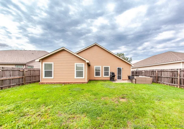 Homes for sale in Owasso, OK | 10709 N 153rd East Ave E, Owasso, OK 74055 | MLS# 2623417