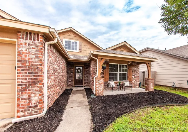 Homes for sale in Owasso, OK | 10709 N 153Rd East Ave E, Owasso, OK 74055 | MLS# 2623417