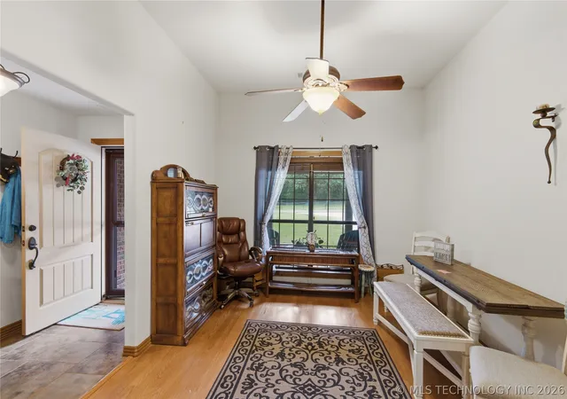 5th image of 61 Hummingbird Ln, Eufaula, OK 74432 | MLS# 2620443