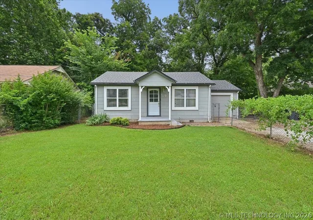 Homes for sale in Jenks, OK | 519 N Forest St, Jenks, OK 74037 | MLS# 2622963