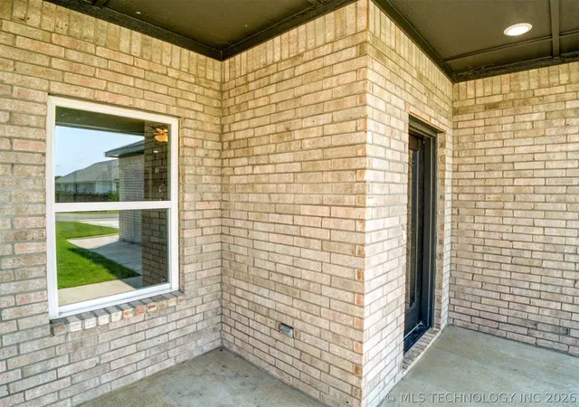 4th image of 212 Cottonwood St, Calera, OK 74730 | MLS# 2623500